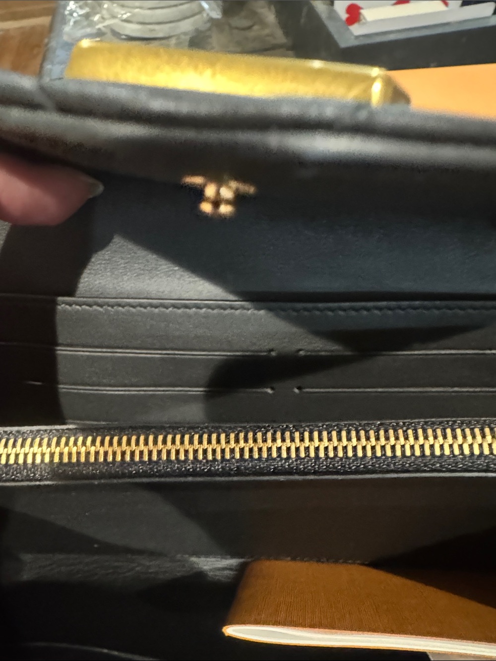Louis Vuitton/Black Quilted New Wave Wallet/Clutch with Gold LV Emblem/NIB/RARE - Picture 8 of 16